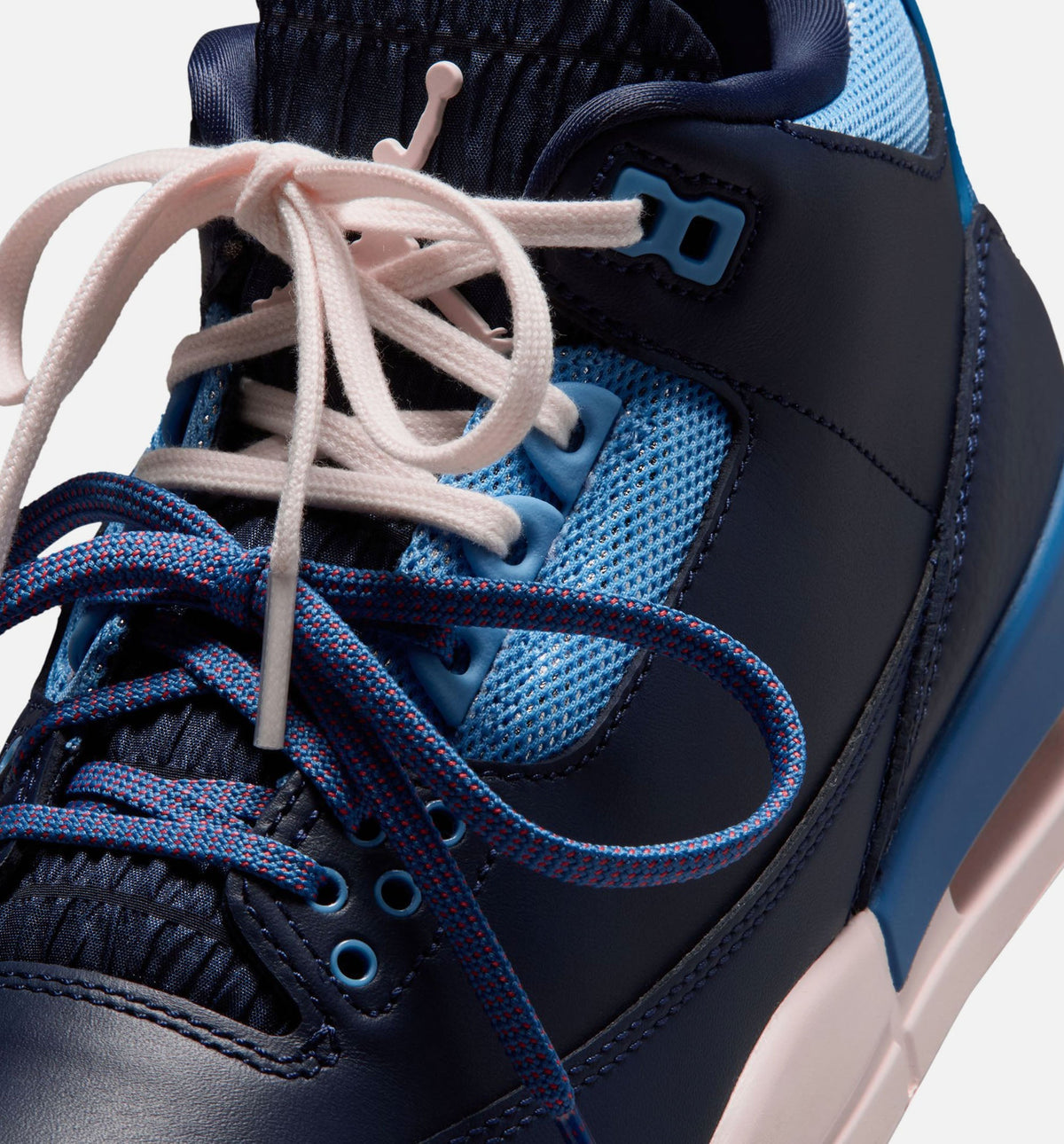 Air Jordan 3 Retro Sport Renaissance | Women's Lifestyle Shoe | Black Jade/Chalk/Crossover Red