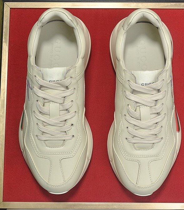 Gucci Off-White Stripe Chunky Sneakers