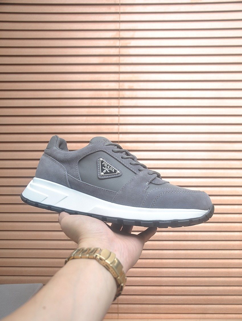 Prada Triangle Plaque Low-Top Sneakers - Lace-Up Closure