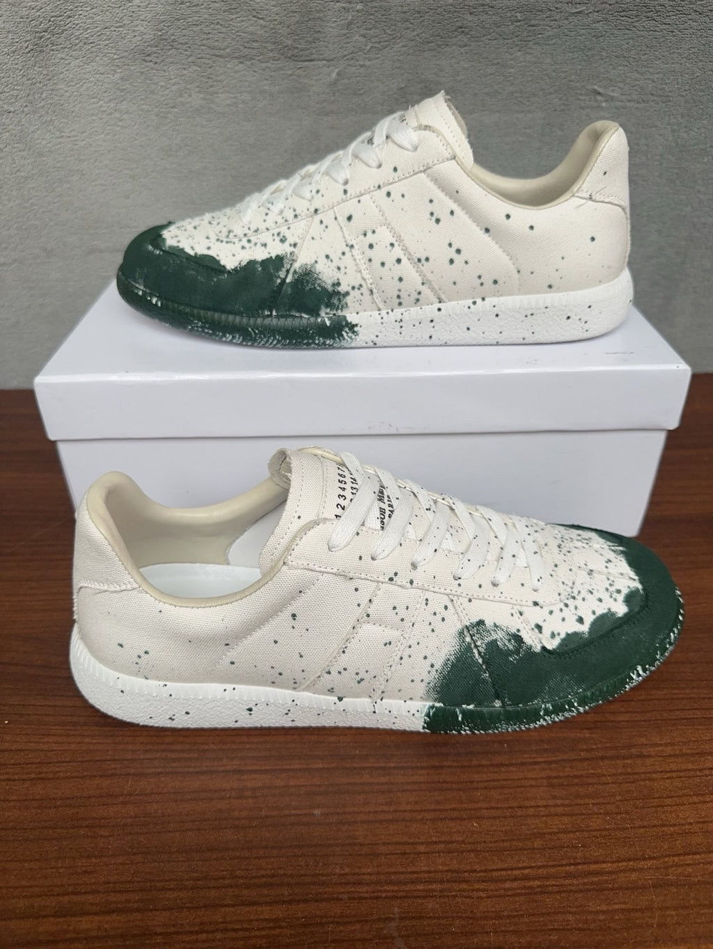 Maison Margiela Painted-Toe Low-Top Sneakers